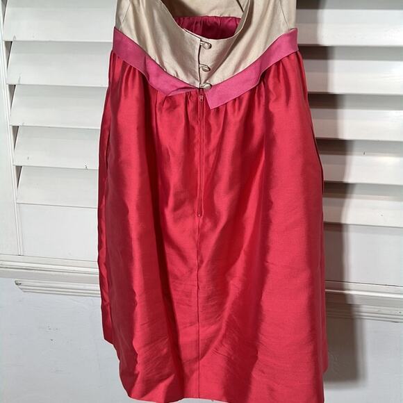 KATE SPADE 100 Silk lined dress. - Picture 4 of 13